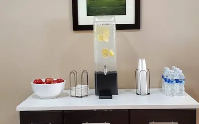 Photo 3 - Comfort Inn & Suites Decatur - Forsyth
