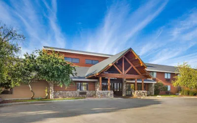 Photo 2 - AmericInn by Wyndham Chamberlain - Conference Center