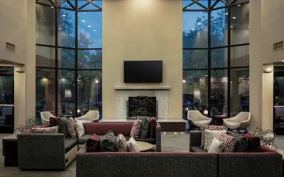Photo 5 - Courtyard by Marriott Springfield