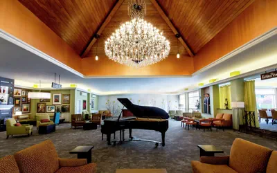 Photo 4 - Hilton Garden Inn New York / Staten Island