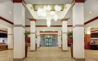 Photo 5 - Hilton Garden Inn Chicago North Shore/Evanston
