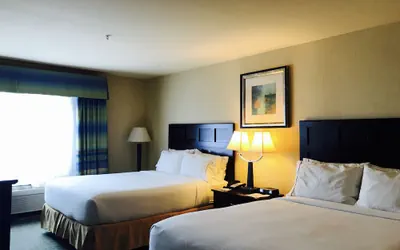 Photo 3 - Holiday Inn Express Ft Bragg by IHG