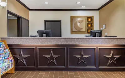 Photo 4 - Comfort Inn & Suites Texas Hill Country