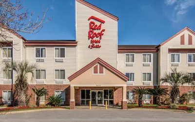 Photo 2 - Red Roof Inn & Suites Pensacola East - Milton