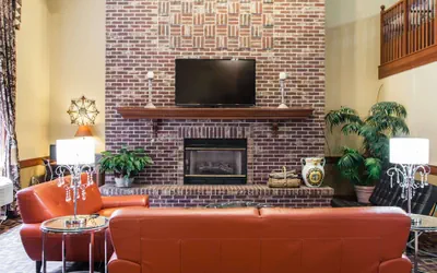 Photo 3 - Quality Inn Bolingbrook I-55