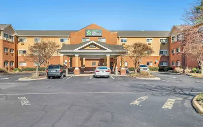 Photo 2 - Extended Stay America Select Suites - Chesapeake - Churchland Blvd.
