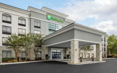 Photo 2 - Holiday Inn Cleveland by IHG