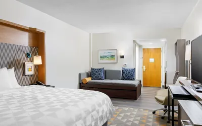 Photo 5 - Holiday Inn Cleveland by IHG