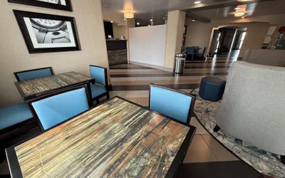 Photo 4 - Best Western Plus Jackson Downtown Coliseum