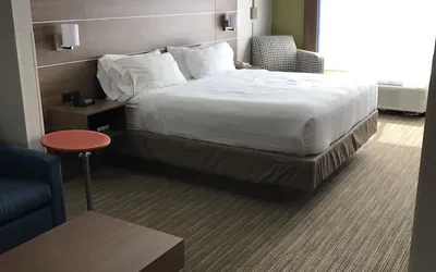 Photo 4 - Holiday Inn Express & Suites Chattanooga (East Ridge) by IHG