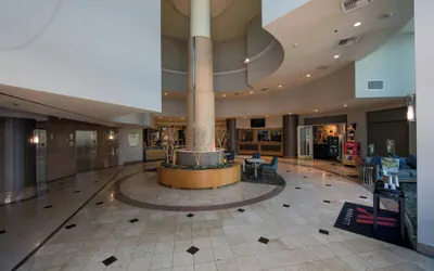 Photo 5 - Anaheim Marriott Suites