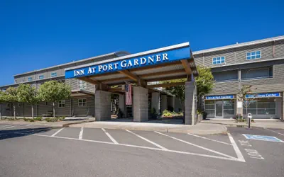 Photo 2 - Inn at Port Gardner-Everett Waterfront, an Ascend Collection Hotel