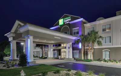 Holiday Inn Express & Suites Dublin by IHG