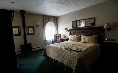 Photo 4 - Hotel Ruby Marie