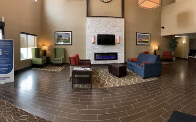 Photo 3 - Comfort Suites Auburn near I-69