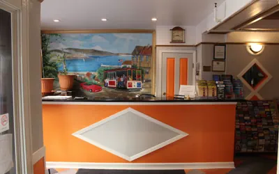 Photo 5 - Layne Hotel