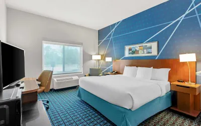 Photo 2 - Comfort Inn & Suites Berea