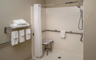 Photo 5 - Country Inn & Suites by Radisson, Charleston South, WV