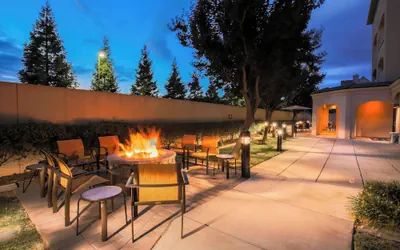 Photo 2 - Courtyard by Marriott San Jose South/Morgan Hill