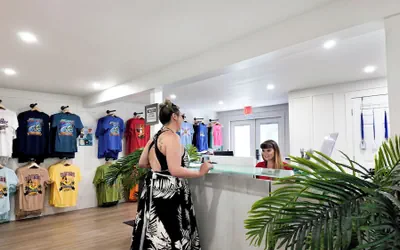Photo 3 - The Lighthouse Resort Inn & Suites