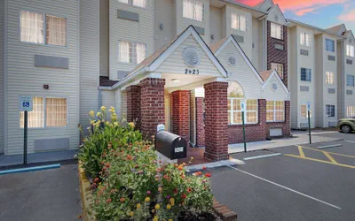 Microtel Inn & Suites by Wyndham Cordova Memphis I-40 East