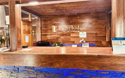 Photo 2 - Travelodge by Wyndham Valleyfair Shakopee