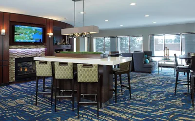 Photo 3 - Courtyard by Marriott Boston Natick