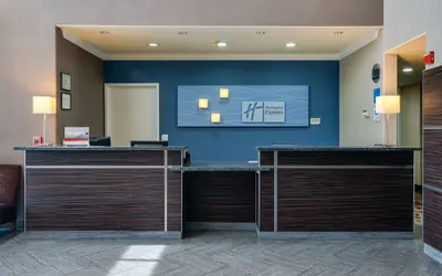 Photo 2 - Holiday Inn Express & Suites Santa Clara by IHG
