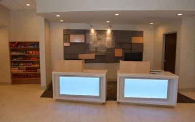 Photo 3 - Holiday Inn Express & Suites Waterville - North by IHG