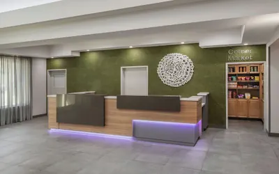 Photo 3 - Fairfield Inn & Suites by Marriott Oakland Hayward