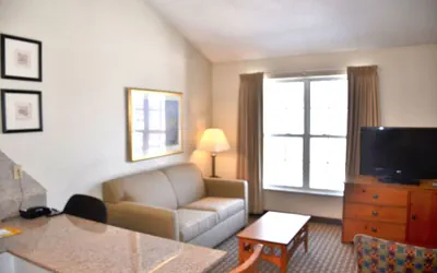 Photo 5 - Cresthill Suites Syracuse