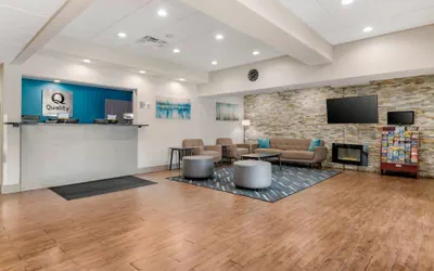 Photo 3 - Quality Inn & Suites Union City - Atlanta South