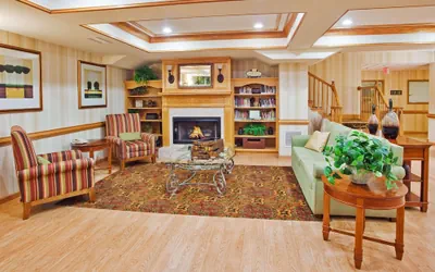 Photo 2 - Country Inn & Suites by Radisson, McDonough, GA