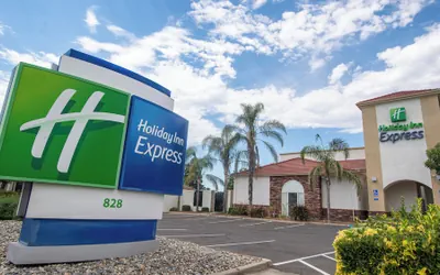 Holiday Inn Express Oakdale by IHG