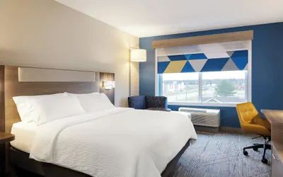 Photo 3 - Holiday Inn Express And Suites Seattle Downtown - Lake Union by IHG