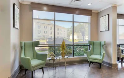 Photo 5 - Best Western Savannah Airport Inn & Suites