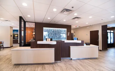 Photo 4 - Fairfield Inn and Suites by Marriott Atlanta Airport North