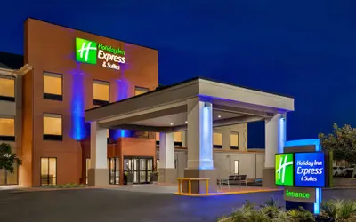 Photo 2 - Holiday Inn Express & Suites Opelousas by IHG