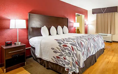 Photo 5 - Red Roof Inn & Suites Greenwood, SC