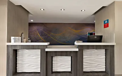 Photo 3 - SureStay Plus Hotel by Best Western Tulsa East