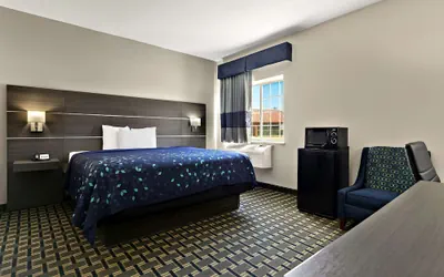 Photo 5 - SureStay Plus Hotel by Best Western Tulsa East
