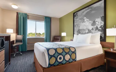Photo 4 - Super 8 by Wyndham Sioux Falls