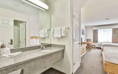 Photo 3 - Best Western Mountain View Inn