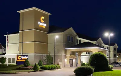 Photo 2 - Comfort Suites Tyler South