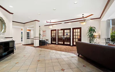 Photo 5 - Best Western Ontario Mills Mall