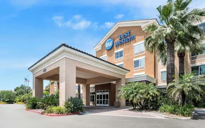 Photo 2 - Best Western Ontario Mills Mall
