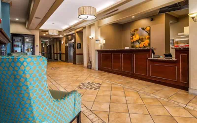 Photo 3 - Comfort Inn & Suites Waco Woodway