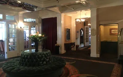 Photo 3 - Columbia Gorge Hotel and Spa