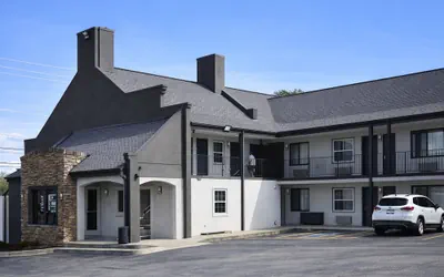 Photo 2 - Quarters Inn and Suites