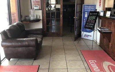 Photo 5 - Econo Lodge Lubbock I-27